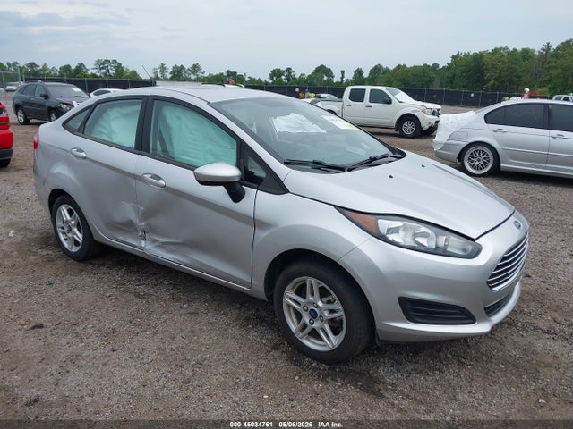 Salvage Ford Fiesta Image
