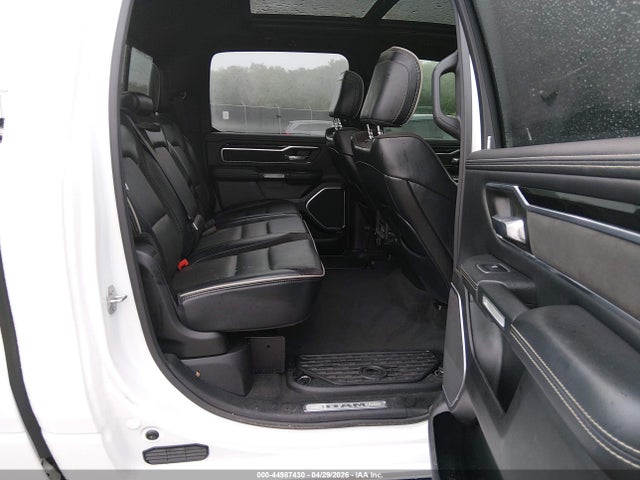 Ram 1500 Laramie  4x4 5'7 Box