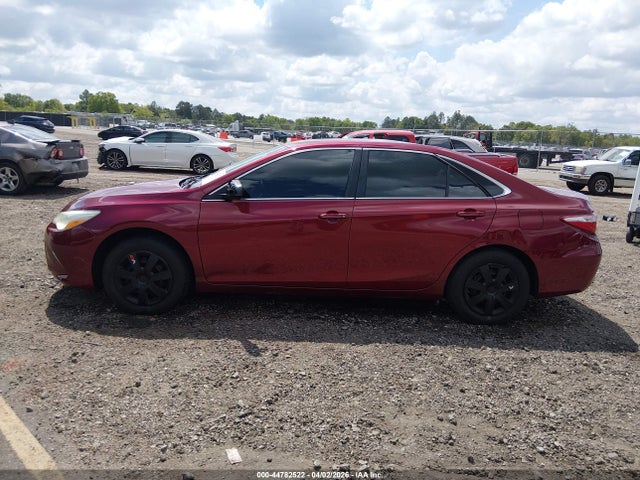 Toyota Camry Le