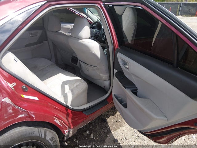 Toyota Camry Le