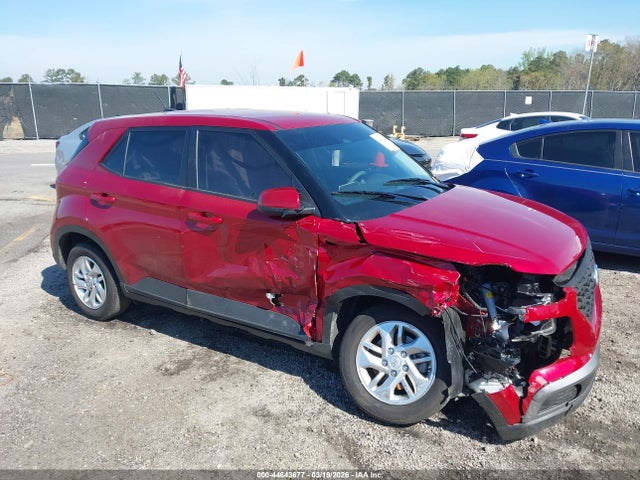 Salvage Hyundai VENUE Image