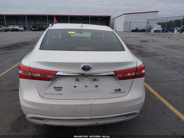 Toyota Avalon Hybrid Limited