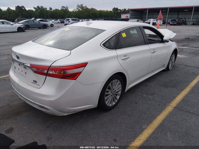Toyota Avalon Hybrid Limited