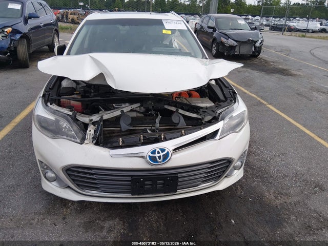 Toyota Avalon Hybrid Limited