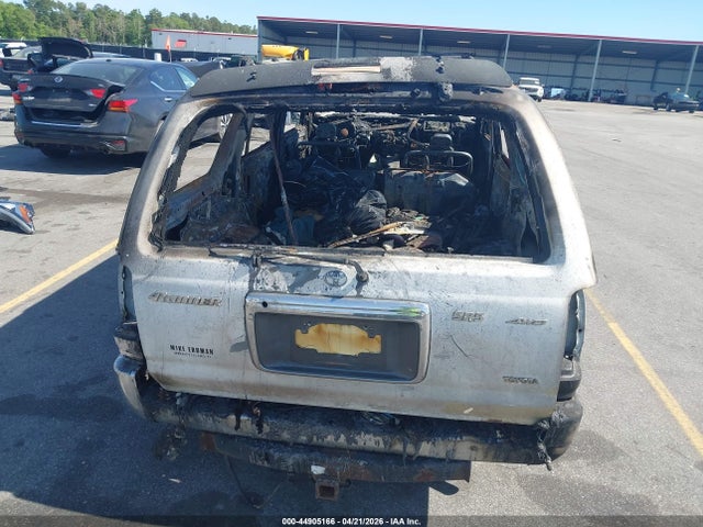 Toyota 4Runner Sr5 V6