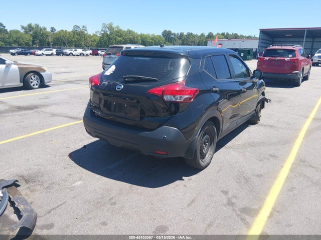 Nissan Kicks S Xtronic Cvt