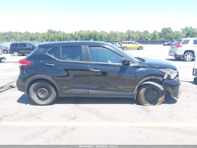 Nissan Kicks S Xtronic Cvt