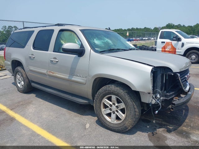 Salvage GMC Yukon Image