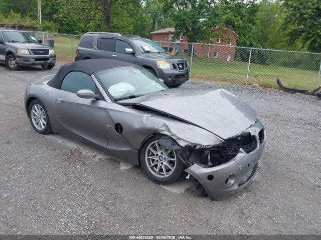 Salvage BMW Z Series Image