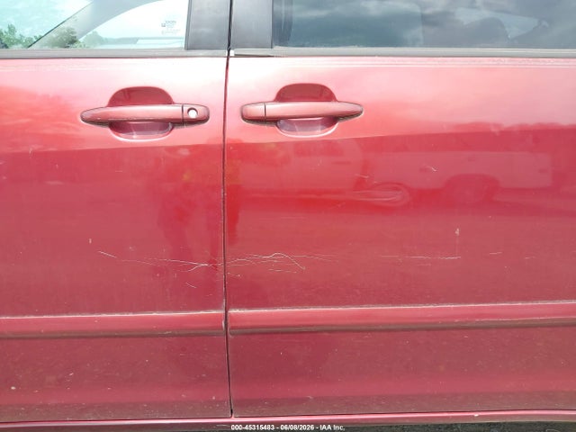 Toyota Sienna Le
