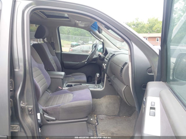 Nissan Pathfinder Se