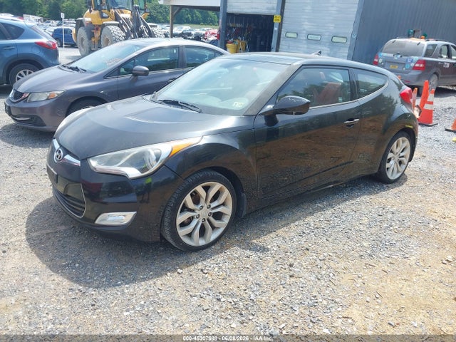 Hyundai VELOSTER