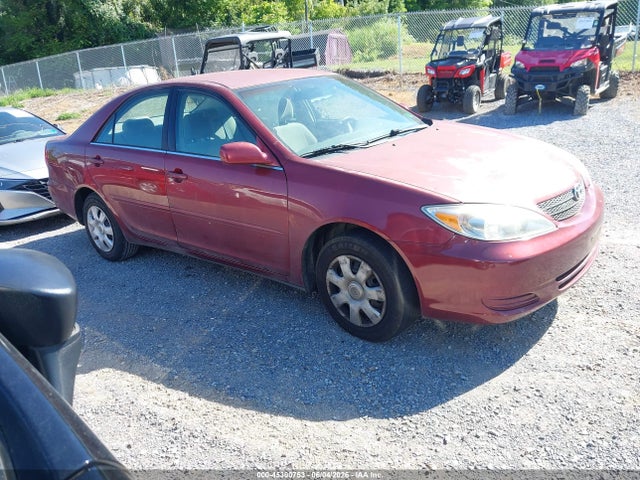 Salvage Toyota Camry Image