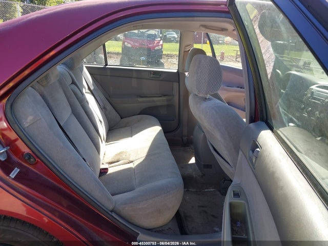Toyota Camry Le