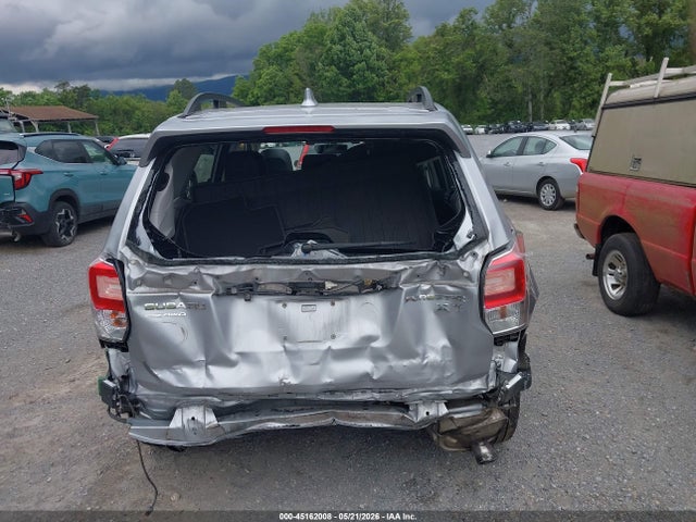 Subaru Forester 2.0xt Touring