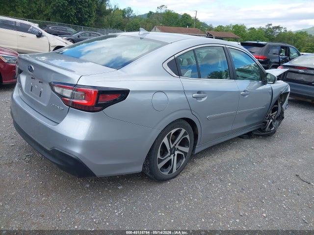 Subaru Legacy Limited