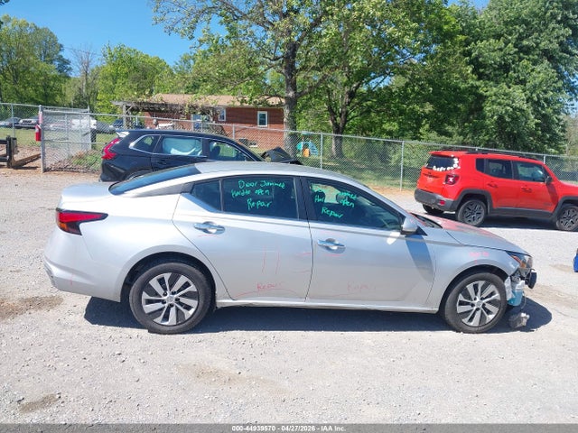 Nissan Altima S Fwd
