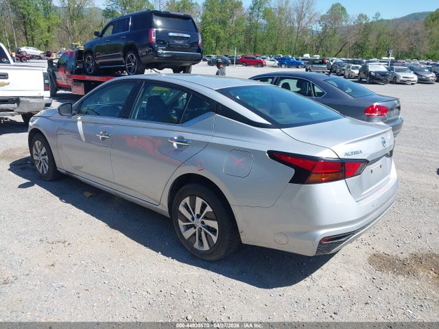 Nissan Altima S Fwd