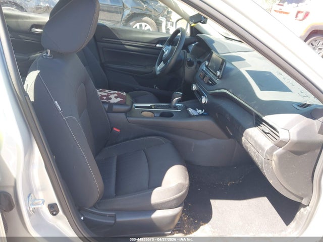 Nissan Altima S Fwd