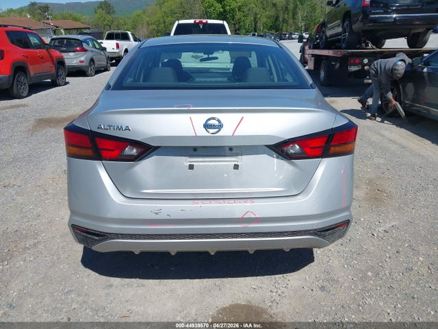 Nissan Altima S Fwd
