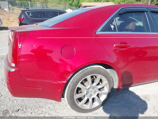 Cadillac CTS Standard