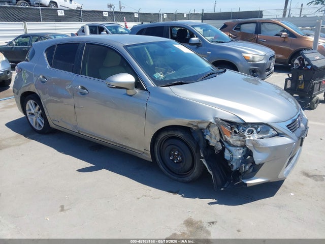 Salvage Lexus Ct Image