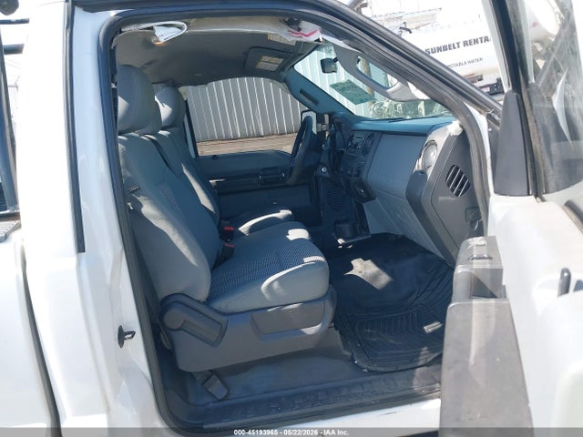 Ford F-250 Xl