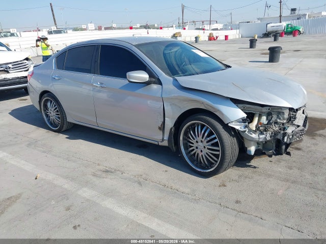 Salvage Honda Accord Image