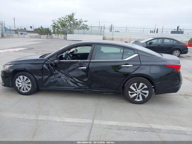 Nissan Altima S Fwd