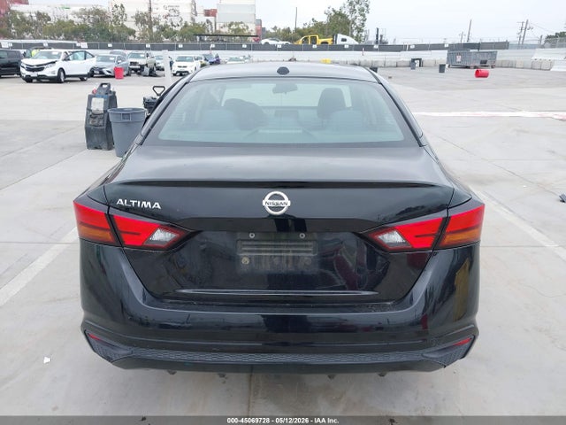 Nissan Altima S Fwd