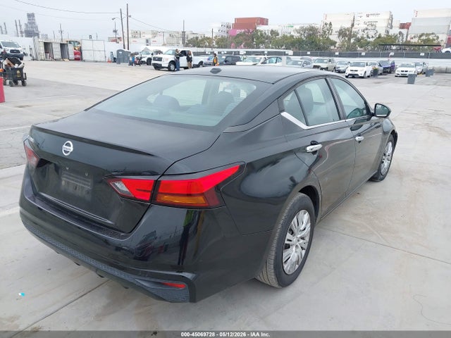 Nissan Altima S Fwd