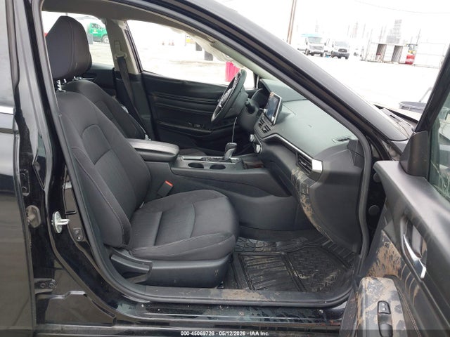Nissan Altima S Fwd
