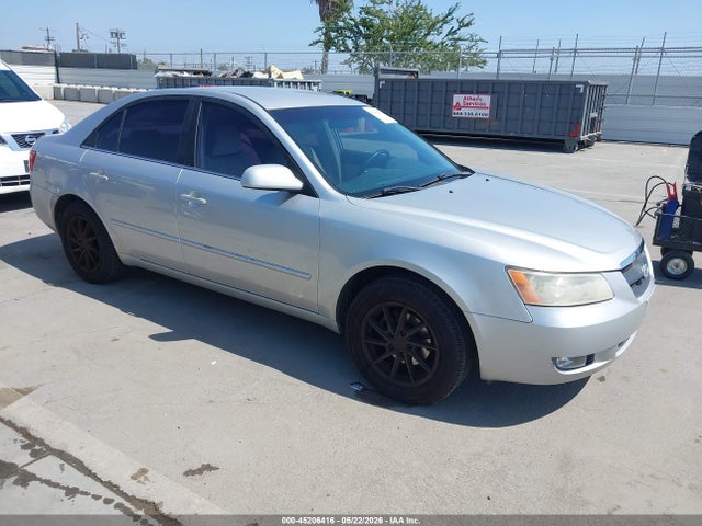 Salvage Hyundai SONATA Image