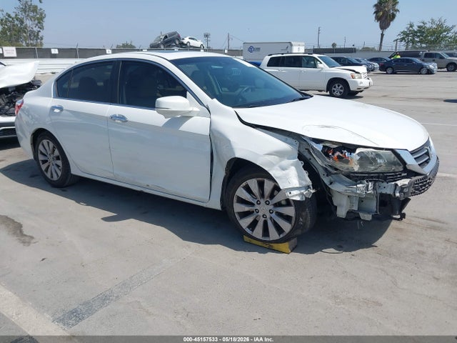 Salvage Honda Accord Image