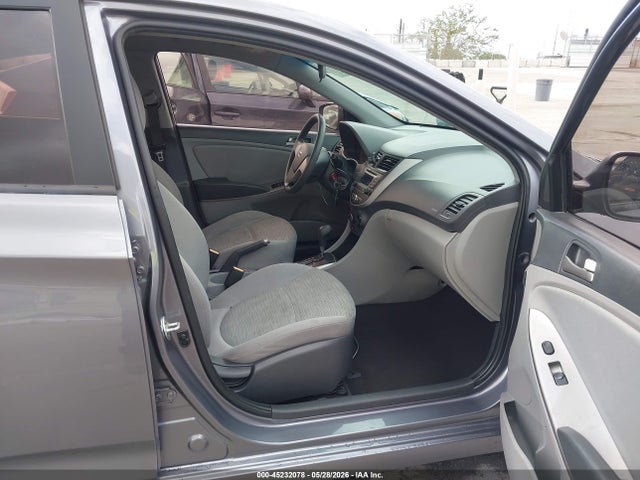 Hyundai ACCENT Se
