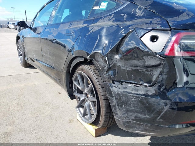 Tesla Model 3 Rear-wheel Drive