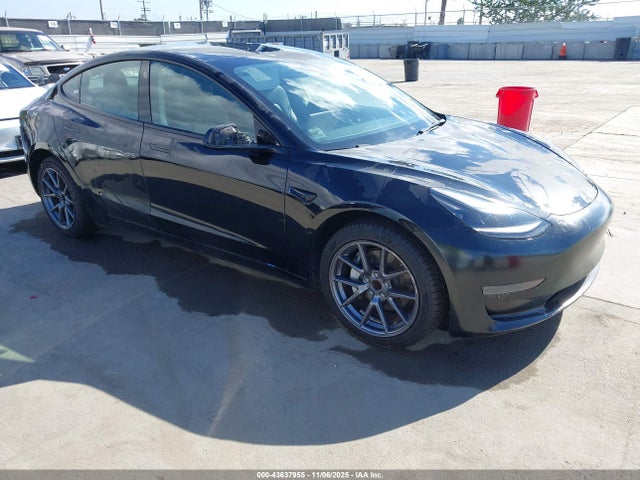 Tesla Model 3 Rear-wheel Drive