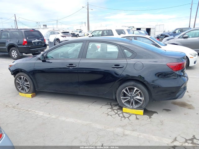 Kia Forte Lxs