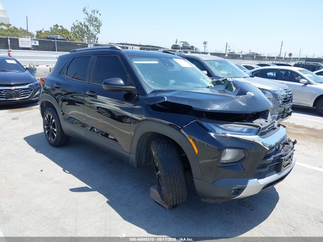 Salvage Chevrolet Trailblazer Image