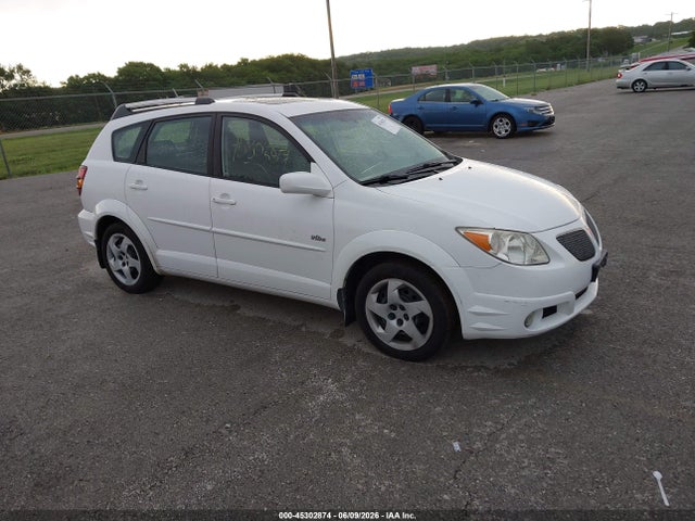 Salvage Pontiac Vibe Image