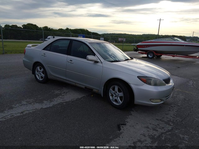 Salvage Toyota Camry Image