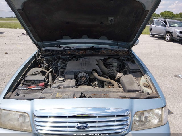 Ford Crown Victoria Lx