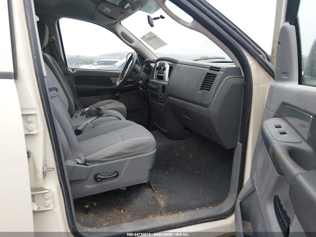 Dodge Ram 1500 Slt