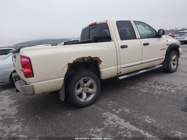 Dodge Ram 1500 Slt
