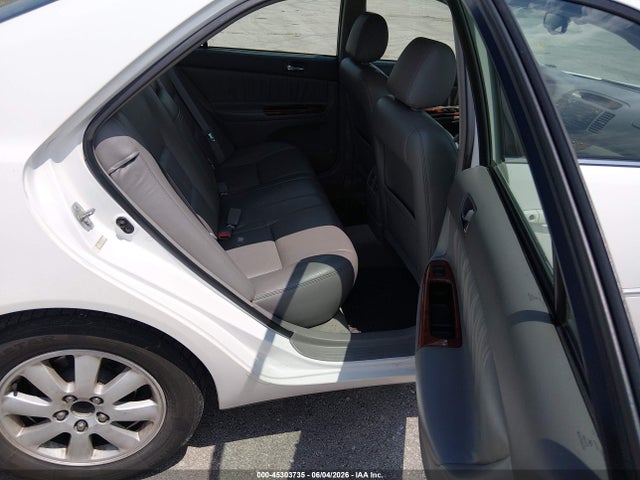 Toyota Camry Xle V6
