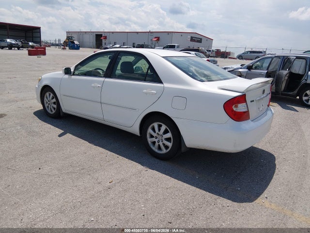 Toyota Camry Xle V6