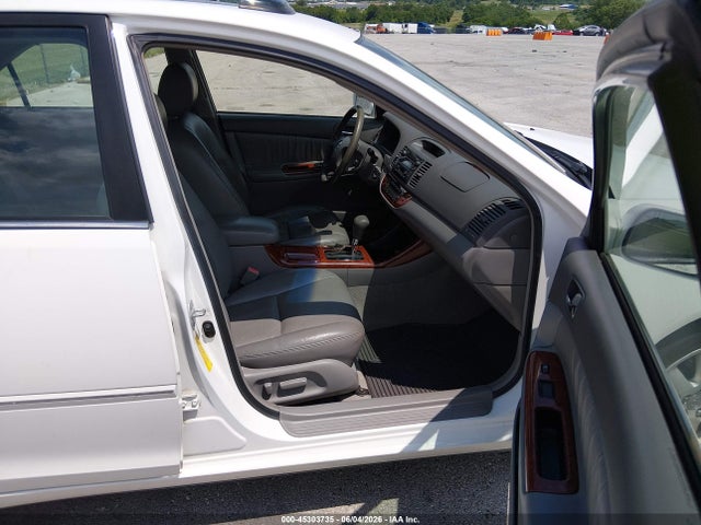 Toyota Camry Xle V6