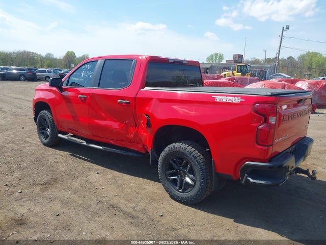 Chevrolet Silverado 1500 4wd  Short Bed Custom Trail Boss