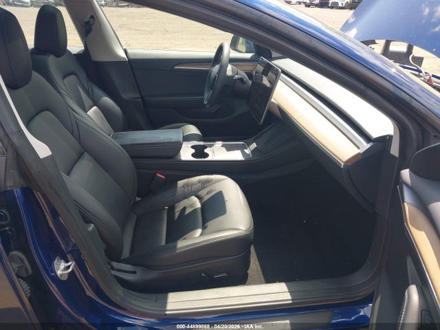 Tesla Model 3 Rear-wheel Drive