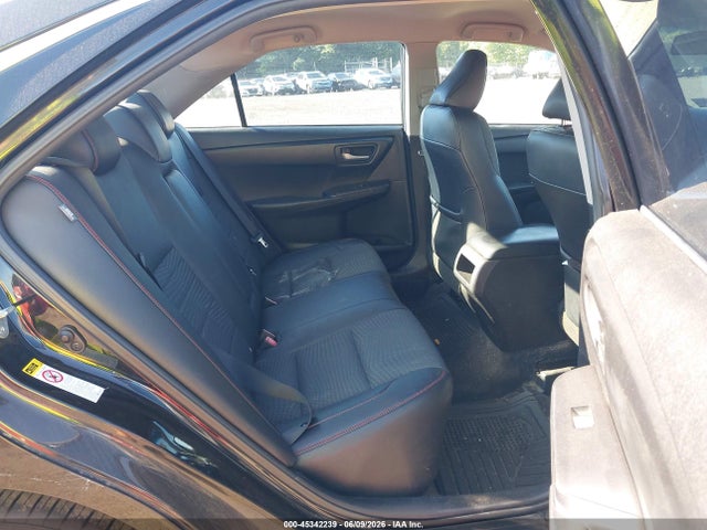 Toyota Camry Se
